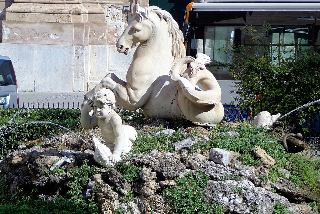 Fontana del Cavallo Marino