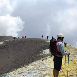 Etna: escursione sulla cima dei crateri