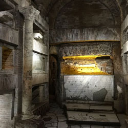 Roma: tour guidato ufficiale delle Catacombe di San Callisto