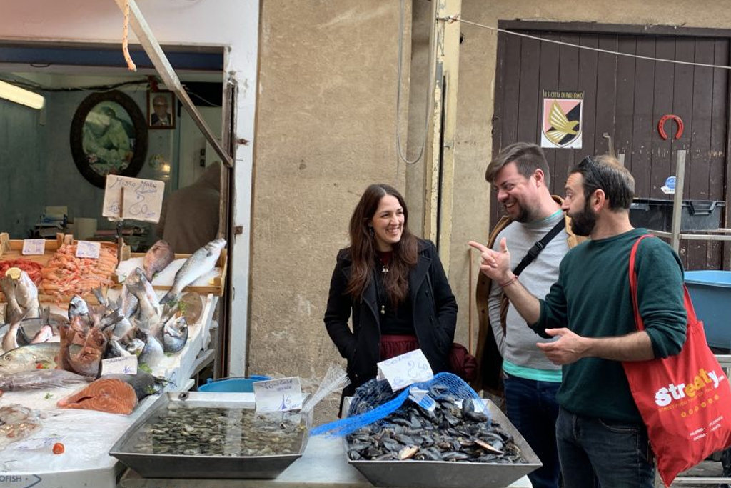 Palermo: tour di degustazione del cibo di strada e mercati