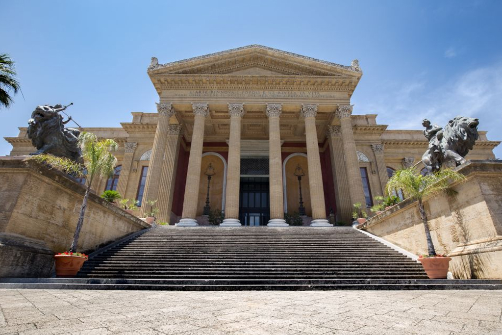 Palermo: tour guidato al Teatro Massimo