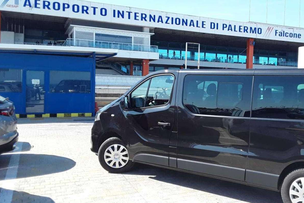 Trasferimento privato: dall'aeroporto di Palermo a Favignana
