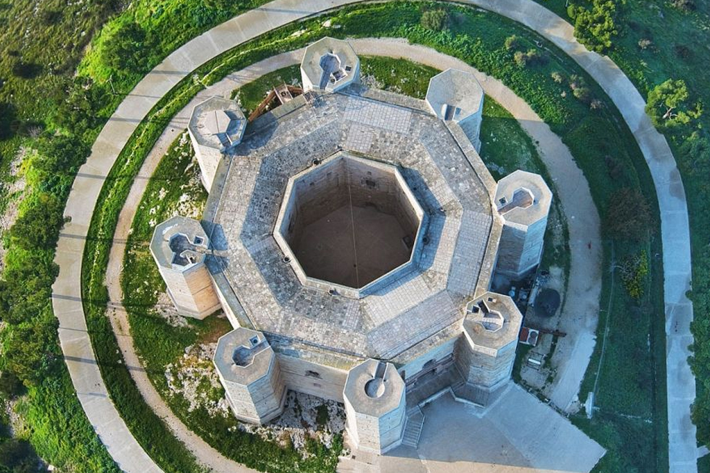 Tour privato di Castel del Monte: La corona d'Italia