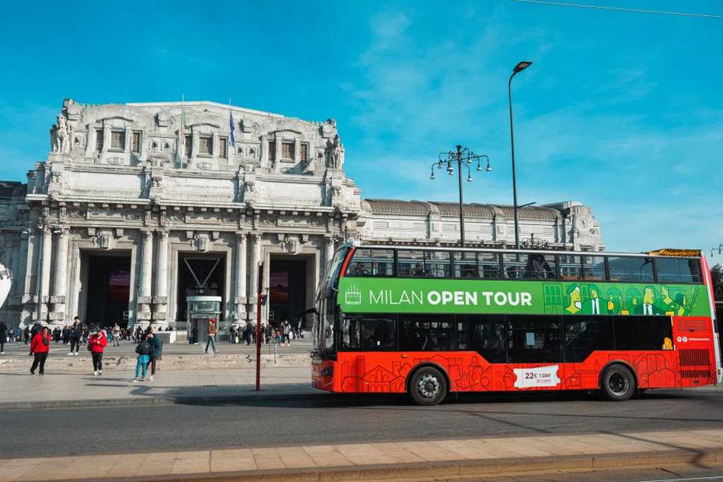 Milano: biglietto per l'autobus Hop-on Hop-off da 1 giorno