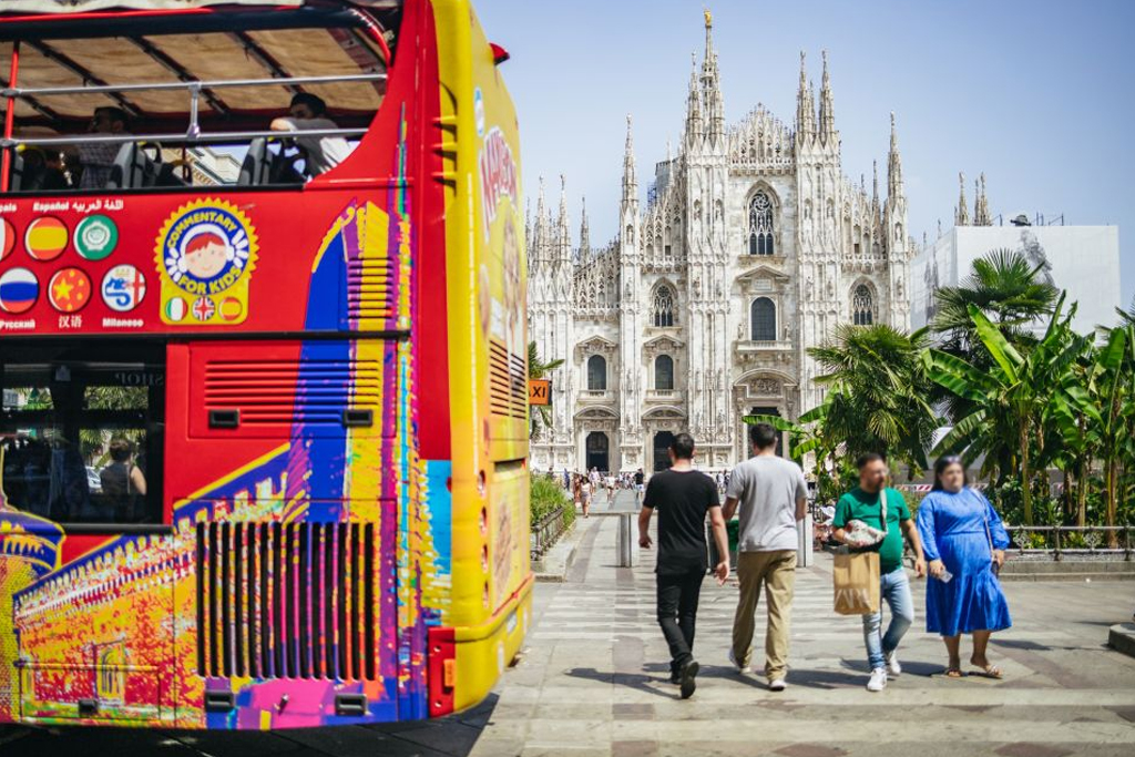 Milano: biglietto per l'autobus Hop-on Hop-off da 24, 48 o 72 ore